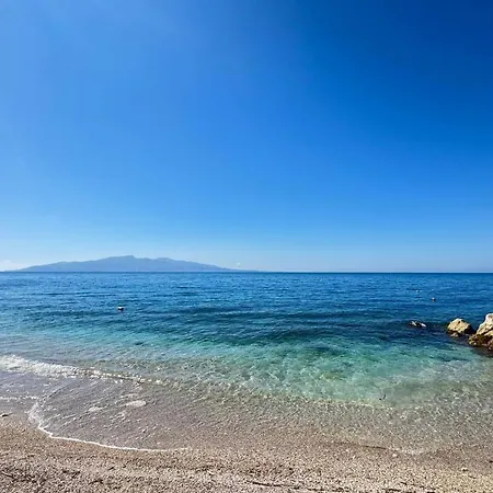 Liberty * Sarandë